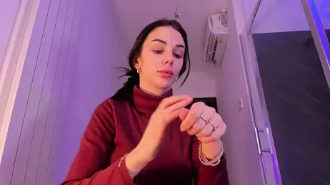 realhotfallingdevil webcam stripchat model stream image