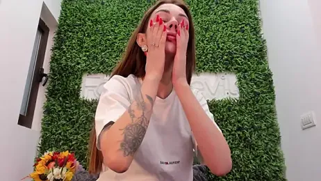 realhotfallingdevil webcam model stream image