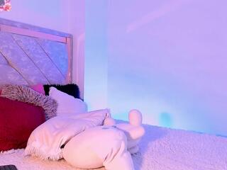 Emeely Romero webcam model stream image