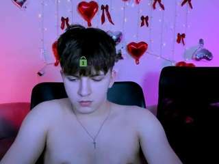 travis-wolf webcam camsoda model stream image