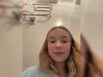 MimiMila webcam bongacams model stream image