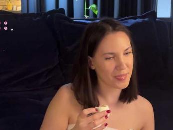 -Your-Michelle- webcam bongacams model stream image