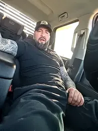 Beardedtattood webcam model stream image