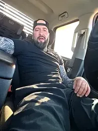 Beardedtattood webcam stripchat model stream image