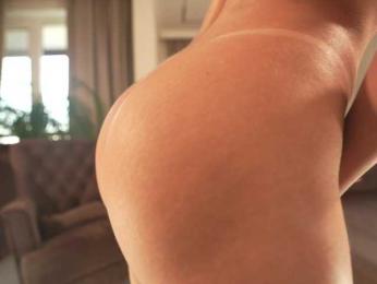 baby-maksin webcam bongacams model stream image