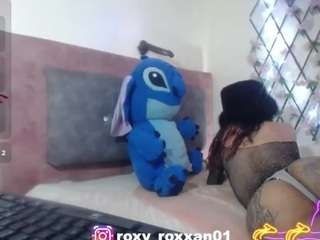 roxxyroxan webcam model stream image