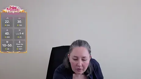 MilfGina webcam model stream image