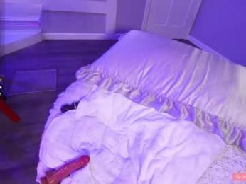 rosiebones webcam model stream image