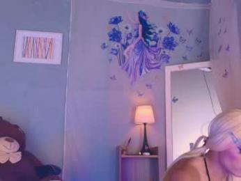 emily_castillo1_ webcam model stream image
