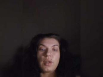 Laylay13 webcam bongacams model stream image