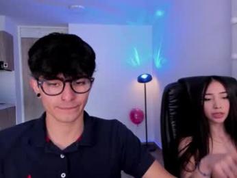 mikeyvioleta webcam model stream image