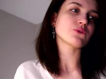 sweetyoops webcam model stream image