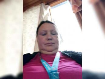 Dilfina webcam model stream image