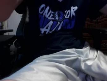 eazyduzit24 webcam model stream image