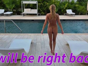 BaditaLuna webcam model stream image