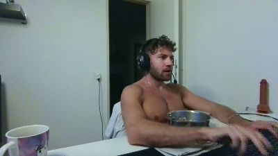 ALPHA_HUNK webcam model stream image