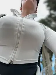 Alysson-- webcam model stream image