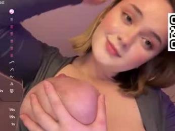 pleasant_fun webcam model stream image