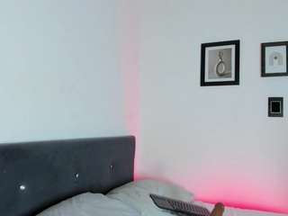 liaprada webcam model stream image