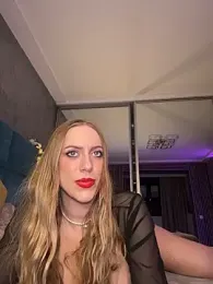 LunaAlya webcam stripchat model stream image