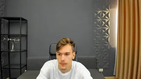 BradyFlint webcam model stream image