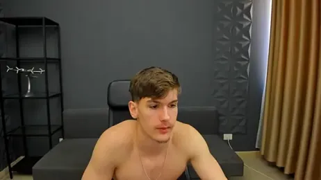 BradyFlint webcam model stream image