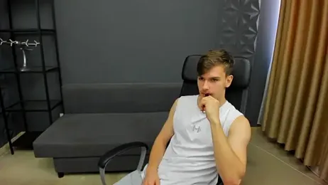 BradyFlint webcam model stream image