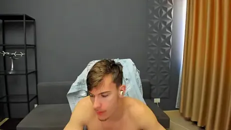 BradyFlint webcam model stream image