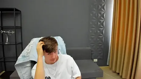 BradyFlint webcam model stream image