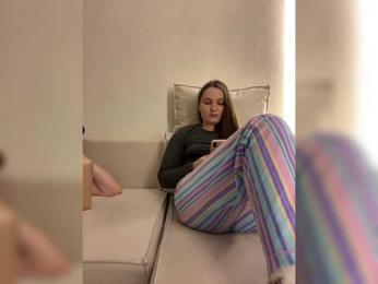 Annafirepussy webcam bongacams model stream image