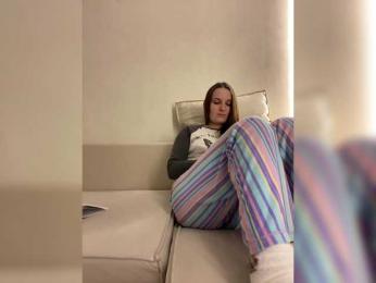 Annafirepussy webcam bongacams model stream image