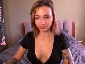 TeonaRose webcam model stream image