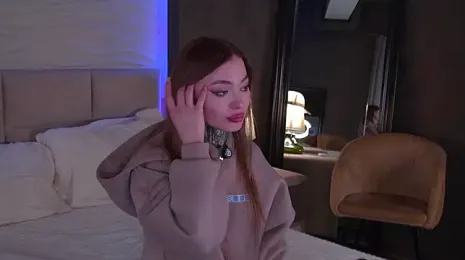 AriWild webcam stripchat model stream image