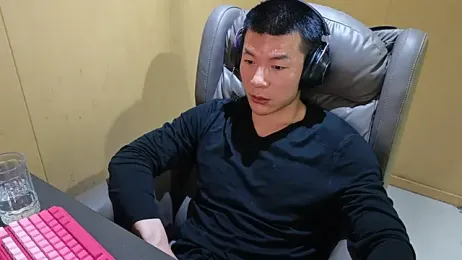 AAASuck webcam model stream image