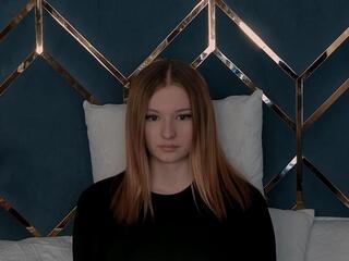 Sophia Salton webcam model stream image