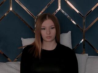 Sophia Salton webcam model stream image