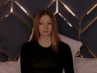 Sophia Salton webcam model stream image