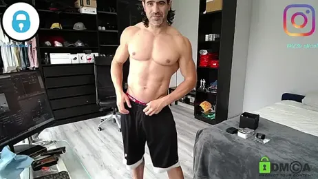 latinoo23bom webcam model stream image