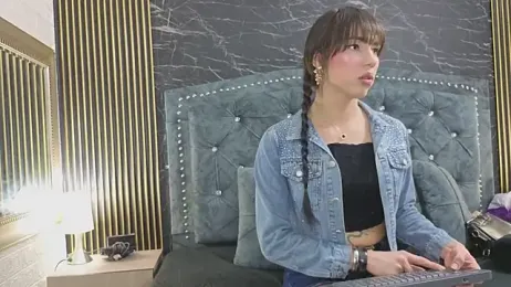 diosagolden webcam stripchat model stream image