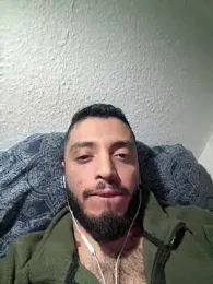 AmjadAlpha webcam model stream image