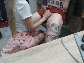 tattoo-couple webcam bongacams model stream image