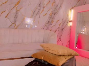 BellaCarteer webcam model stream image