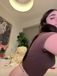 aus_queen webcam model stream image