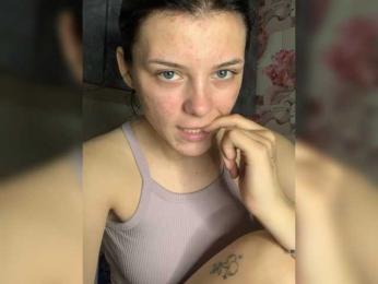 BlackRavenX webcam model stream image