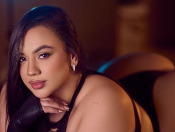 CarolineBleir webcam model stream image