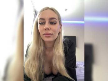 -Estonia- webcam bongacams model stream image