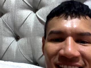 Cris Cruz webcam model stream image