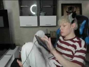 tuz94 webcam model stream image