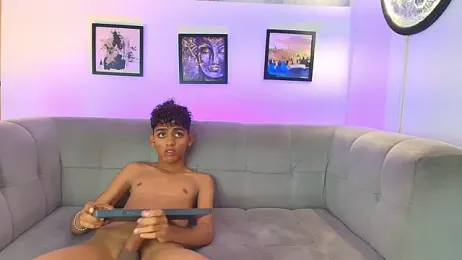 TWINKS_FRIENDS webcam model stream image