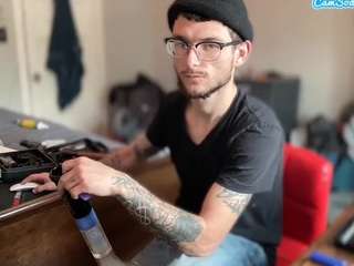 youngkubenski215 webcam camsoda model stream image